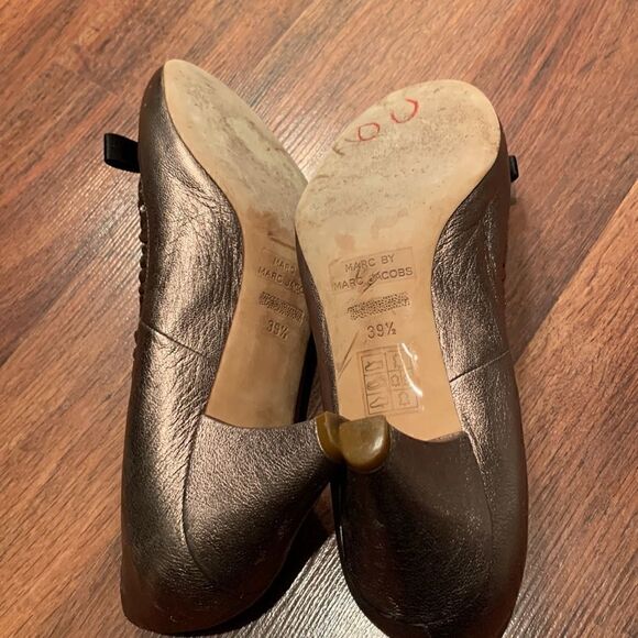 Marc by Marc Jacobs pewter heels , size 39.5 - Picture 6 of 6